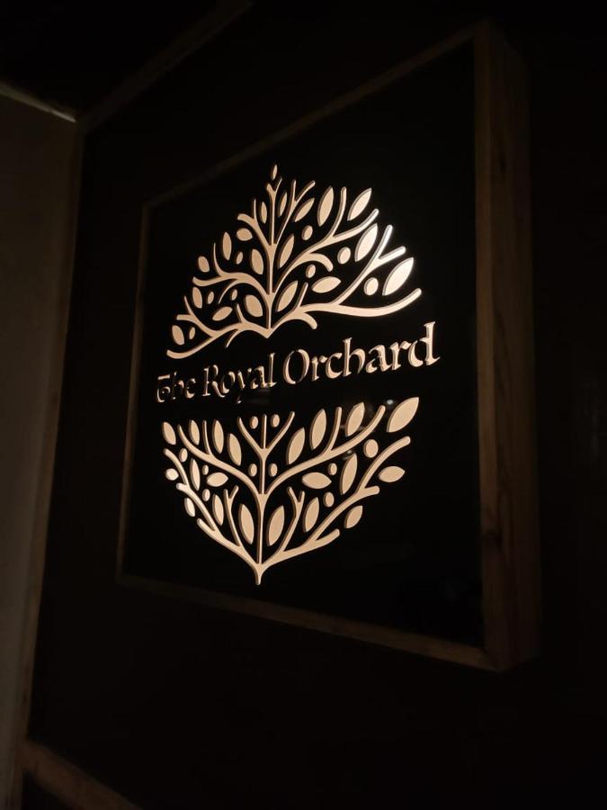 The Royal Orchard Kasol Hotel ภายนอก รูปภาพ